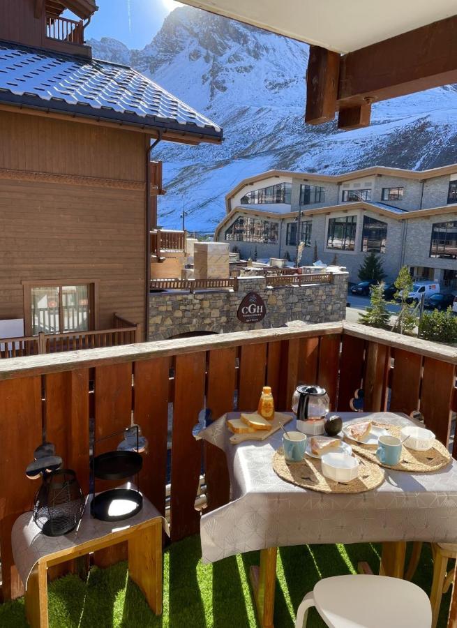 Charmant Studio Aux Pieds Des Pistes Vue Sur La Montagne Tignes Bagian luar foto